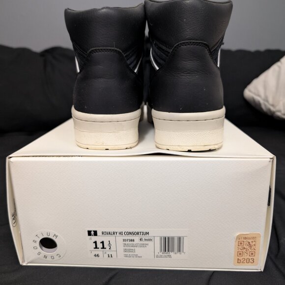 Adidas x Consortium Rivalry High - US 11 - Black Silver Off-White - Picture 3 of 6